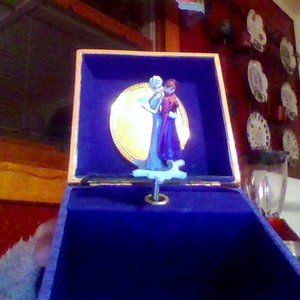 elsa and anna music box